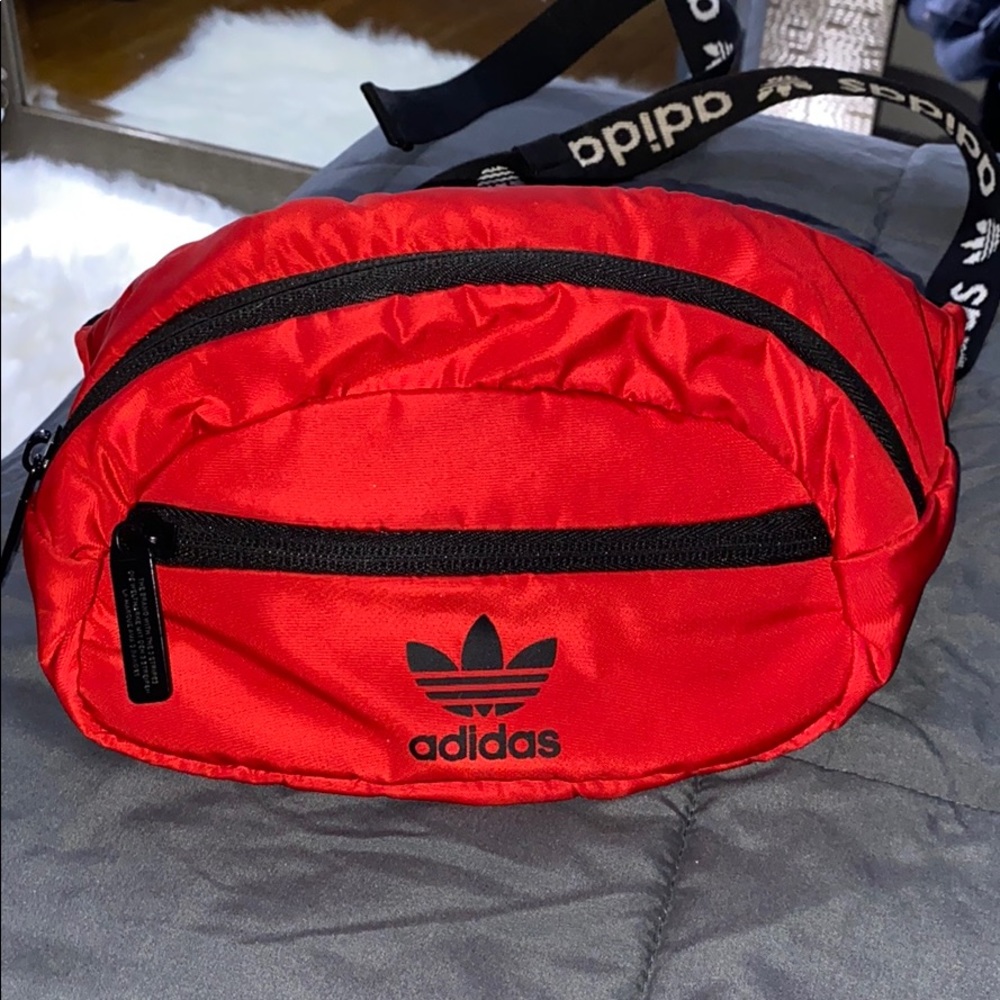 Adidas fanny pack